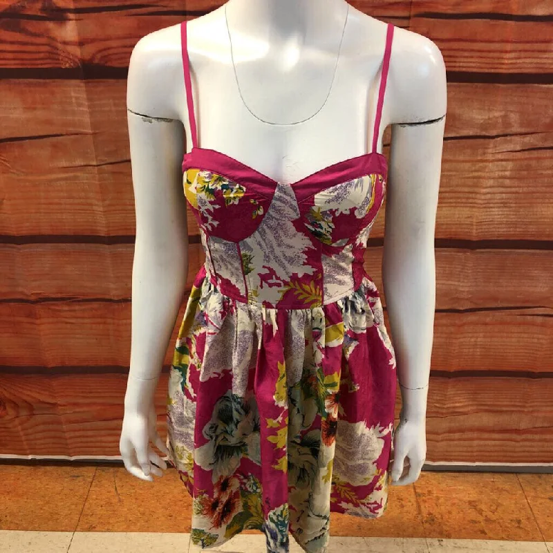 BAND OF GYPSIES PINK MULTI DRESS SIZE SMALL Cowl Neckline Elegant