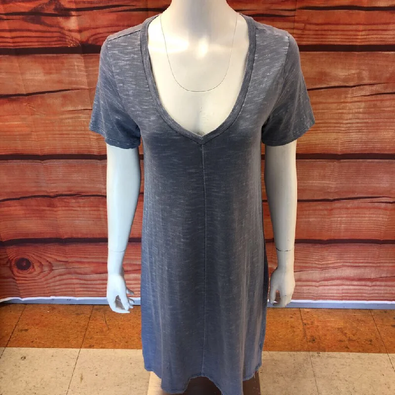 GAP BLUE GRAY DRESS SIZE SMALL TCC Tunics Top rated