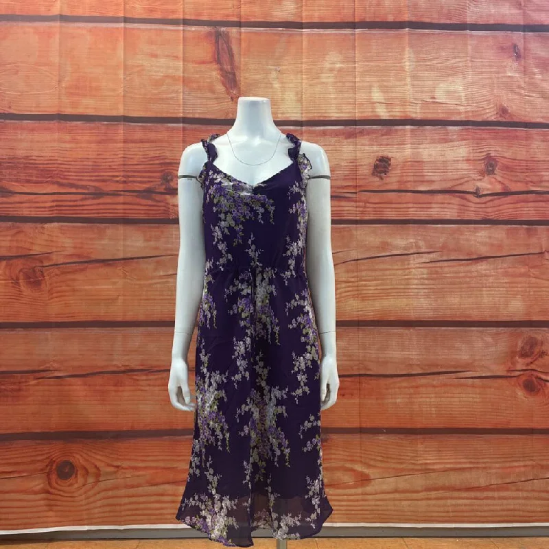 EXPRESS PURPLE FLORAL DRESS SIZE 13/14 Turtleneck Neckline Stylish