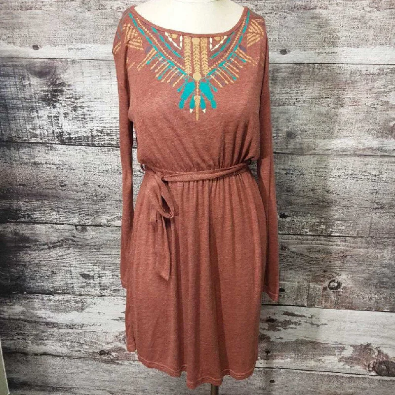 YA LOS ANGELES RUST AZTEC DRESS SIZE LARGE NWT TCC Tunics Sophisticated sleek