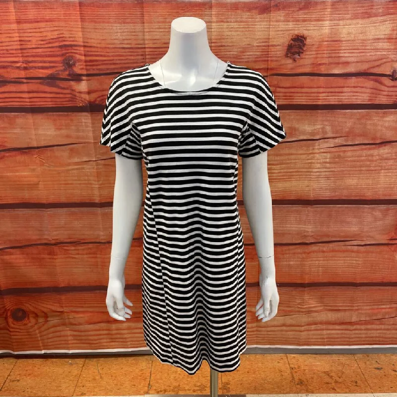 J CREW BLACK STRIPED DRESS SIZE SMALL TCC Tunics Fashionable trendy