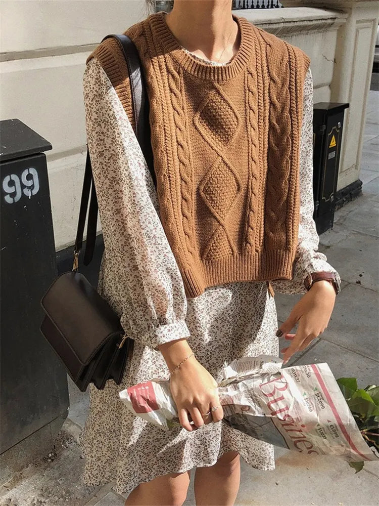 Winter Women Sweater Vest Pullover Female Knitting Overszie Sweaters Sleeveless Tank Girls Loose Elegant Knitted Thick New Bishop Sleeve Elegant Winter Women Sweater Vest Pullover Female Knitting Overszie Sweaters Sleeveless Tank Girls Loose Elegant Knitted Thick New Bishop Sleeve Elegant