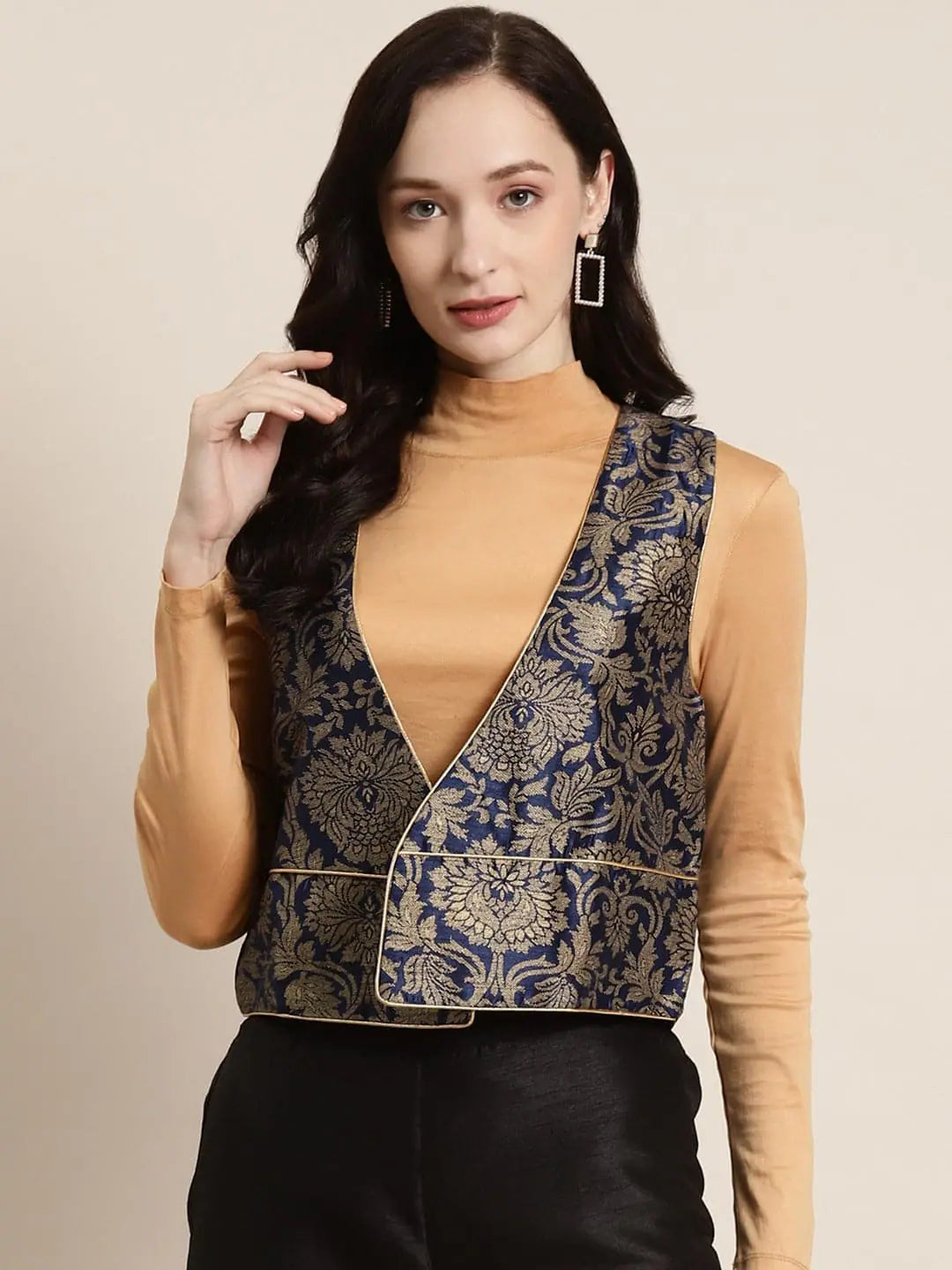 Women Printed Navy Sleeveless Jacket Lace Jacket Ribbed Jacket Sequined Jacket