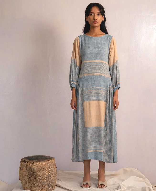 Phira Dress