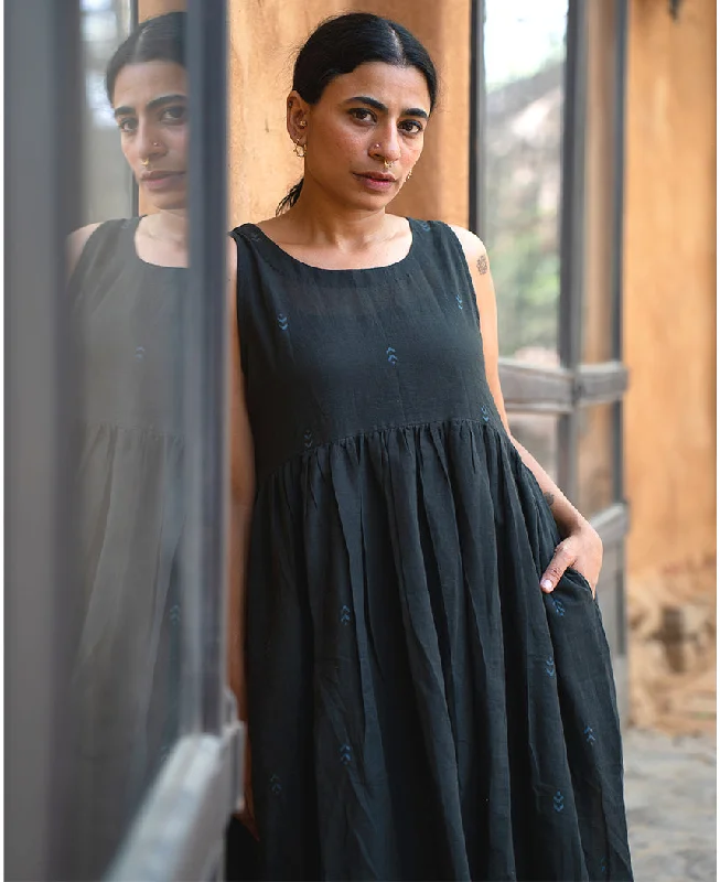 Flow Dress