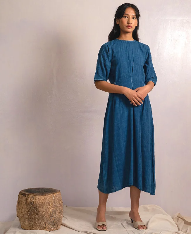 Daker Dress