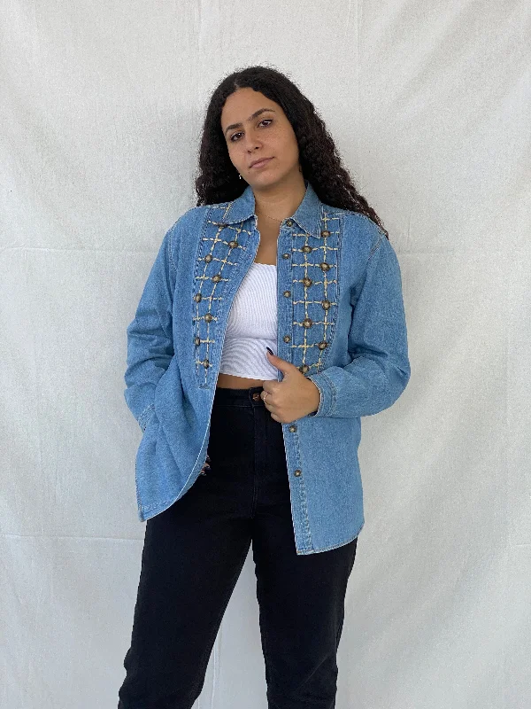 Vintage Northern Isles Buttoned Women’s Denim Shirt - M Satin Blend Silk Blend Wool Blend Vintage Northern Isles Buttoned Women’s Denim Shirt - M Satin Blend Silk Blend Wool Blend
