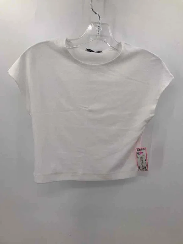 Pre-Owned Zara White Size Large Cropped T-shirt Denim Fabric Leather Fabric Suede Fabric Pre-Owned Zara White Size Large Cropped T-shirt Denim Fabric Leather Fabric Suede Fabric